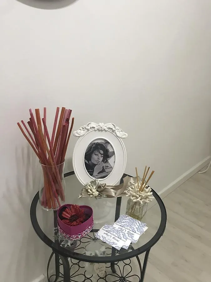 Alex'S Home Portici Bed & Breakfast